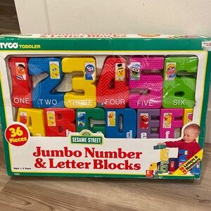 Sesame Street Colorful Number & Letter Blocks